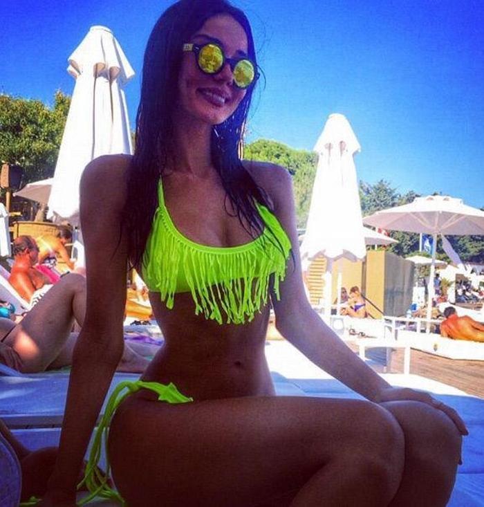Ronaldonun gözdesi Cansu Taşkın Çin yolcusu