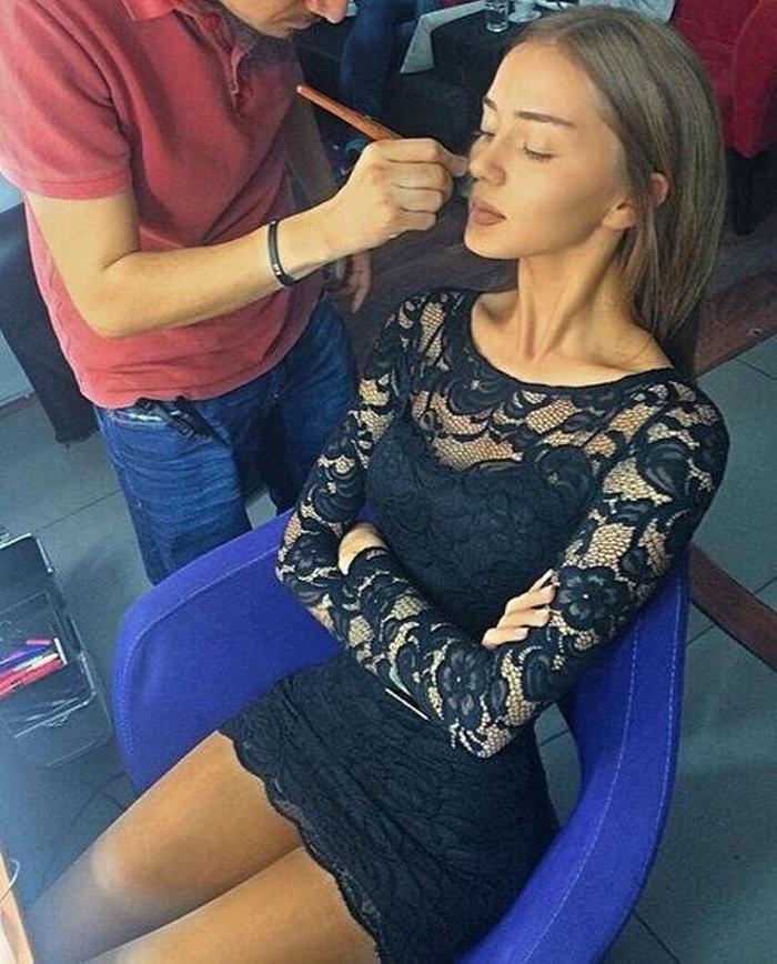 Ronaldonun gözdesi Cansu Taşkın Çin yolcusu