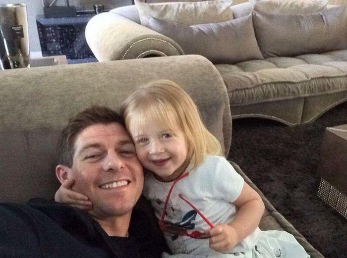 Steven Gerrard ile evlenince hayatı değişti