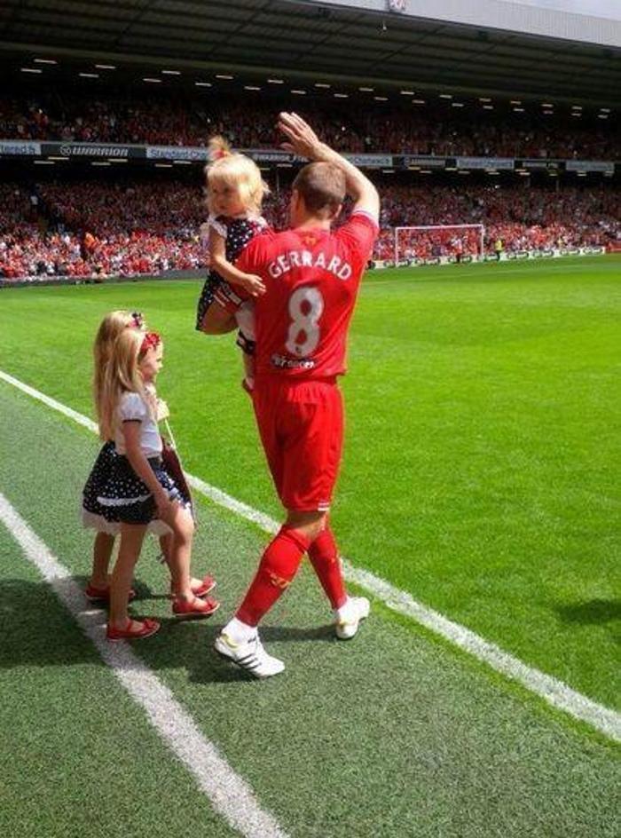 Steven Gerrard ile evlenince hayatı değişti
