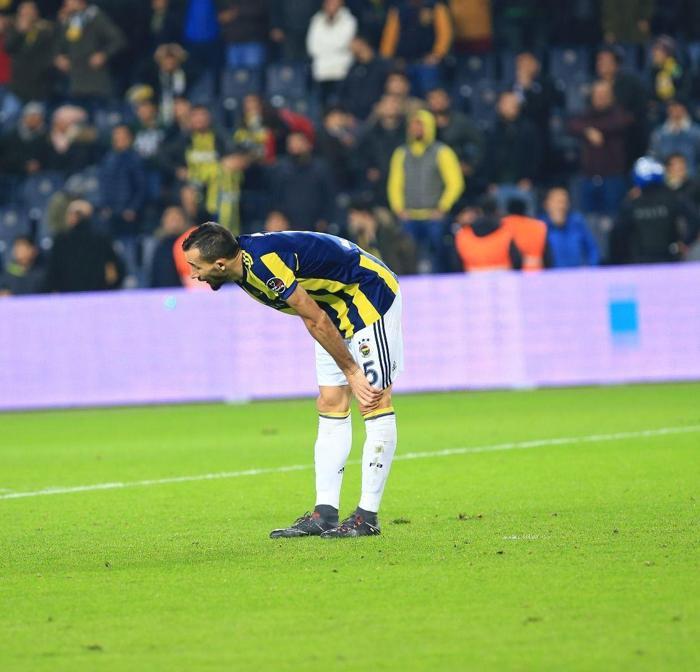 Fenerbahçede büyük sorun orta saha