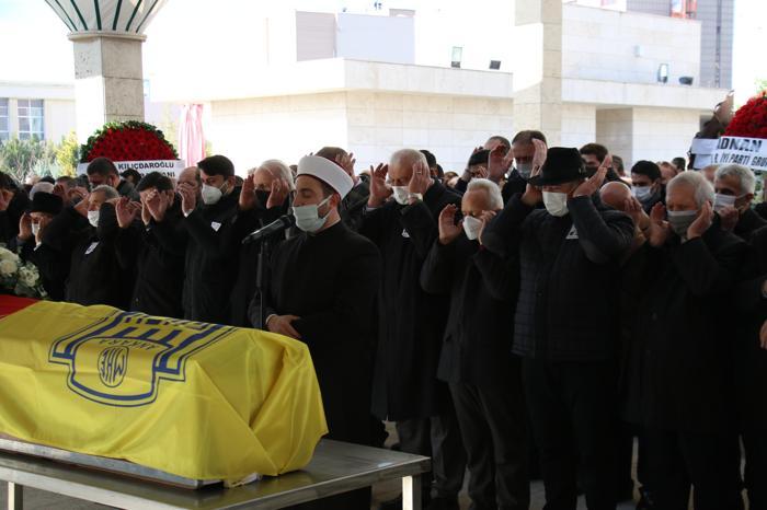 Ankaragücü Onursal Başkanı Cemal Aydın son yolculuğuna uğurlandı