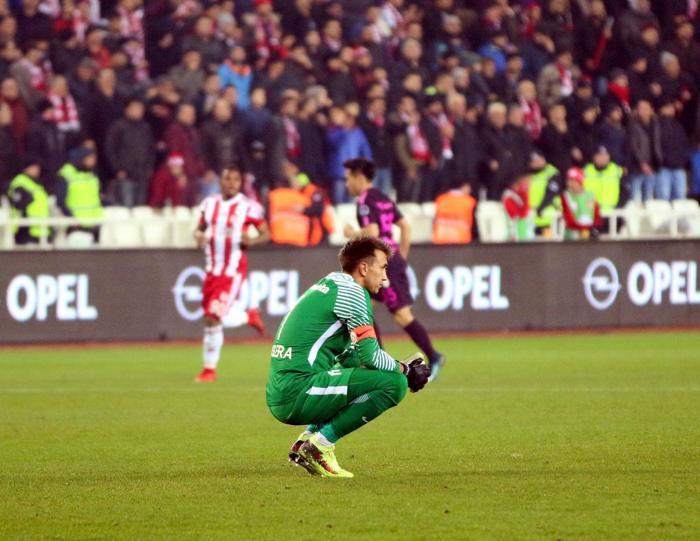 FERNANDO MUSLERA