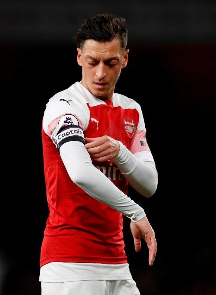 Mesut Özille ilgili flaş transfer iddiası Fenerbahçe detayı...