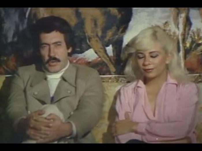 Erotik filmlerin yıldızıydı, şimdi Darülacezede yaşıyor