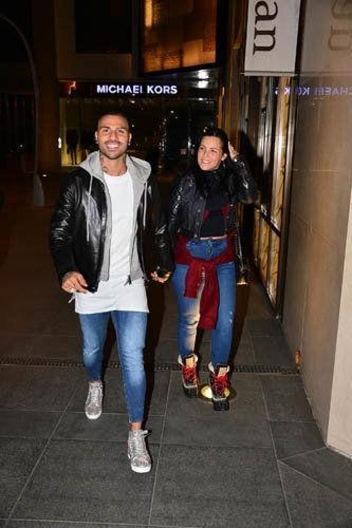 Pepe ve Quaresma yengelerle yemekte Şaşırtan detay...