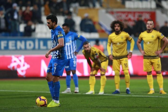 Kasımpaşada isyan çıktı Flaş Trezeguet kararı