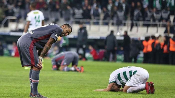 Bursaspor - Beşiktaş maçı yazar yazıları