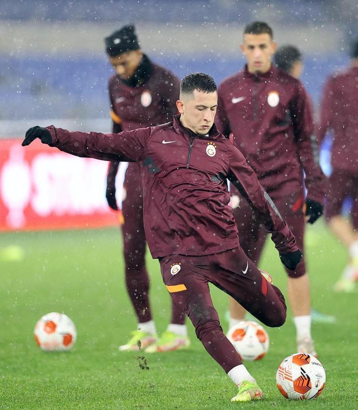 Galatasaray muhtemel 11... Fatih Terim kararını verdi Cicaldaunun yerine...
