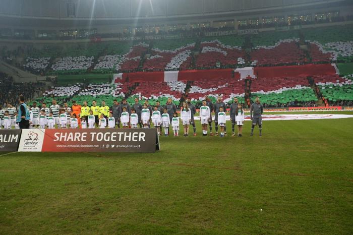 Güzel ve çirkin bir arada