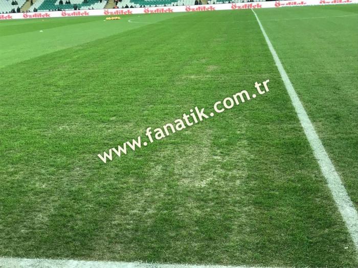 Bursaspor-Beşiktaş mücadelesi öncesi zemin şoku