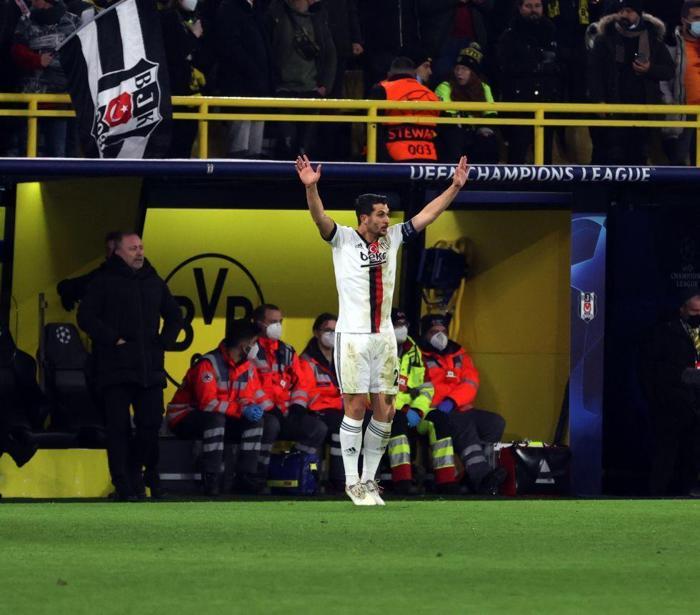 Fanatik yazarları Dortmund - Beşiktaş maçını yazdı