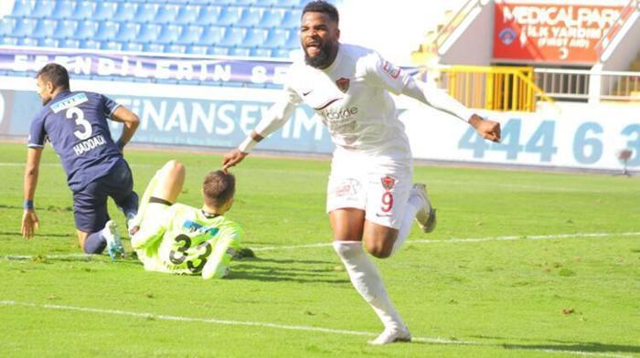 Aaron Boupendza transferinde son dakika Geri dönüyor...