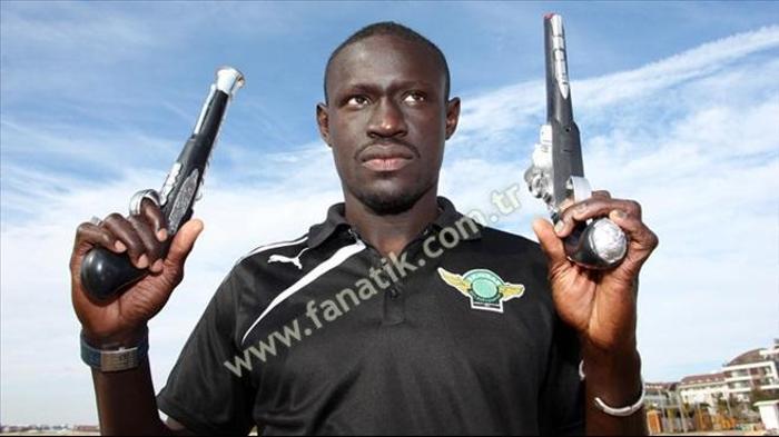 Fenerbahçeye 1 değil 2 yıldız Gabigol ve Niasse