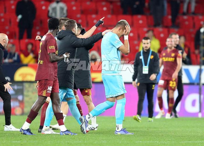 5.5 aylık bebeğini kaybeden İrfan Can Eğribayat, gözyaşlarını tutamadı