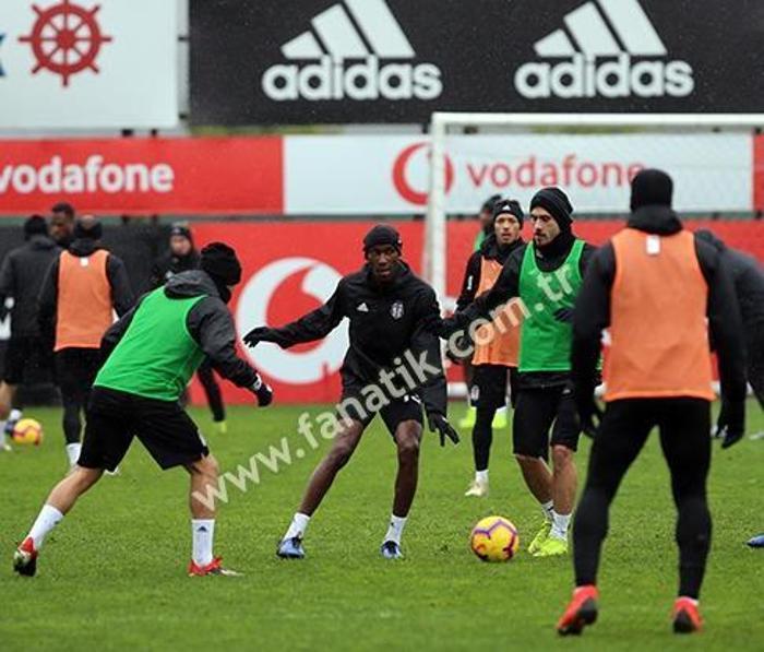 Beşiktaşta flaş Ryan Babel gelişmesi
