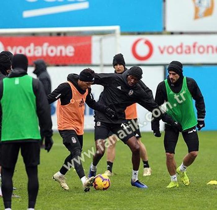 Beşiktaşta flaş Ryan Babel gelişmesi