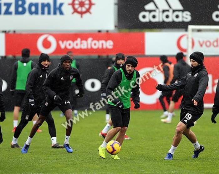 Beşiktaşta flaş Ryan Babel gelişmesi