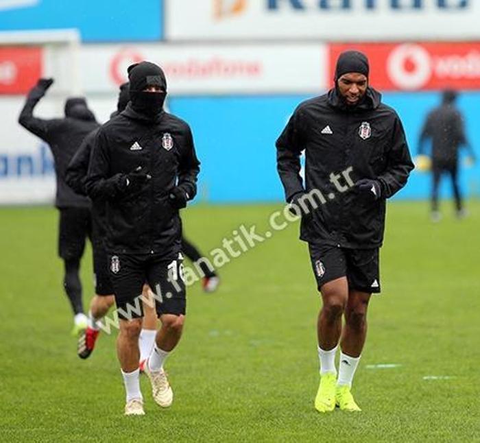 Beşiktaşta flaş Ryan Babel gelişmesi