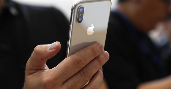 iPhone fiyatları düşüyor, Appledan 3 bomba birden geliyor