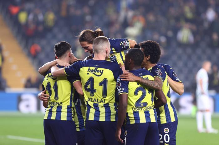 Fanatik yazarları Fenerbahçe - Çaykur Rizespor maçını yorumladı: Terapi