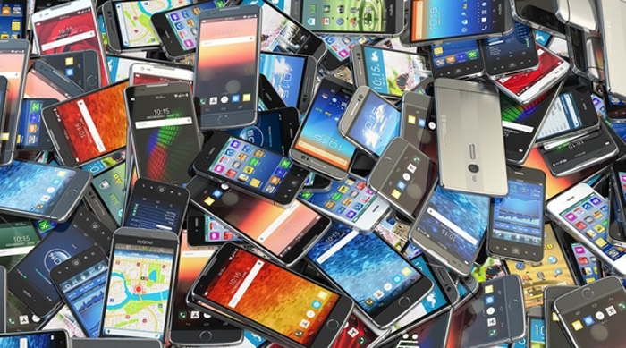 iPhone fiyatları düşüyor, Appledan 3 bomba birden geliyor