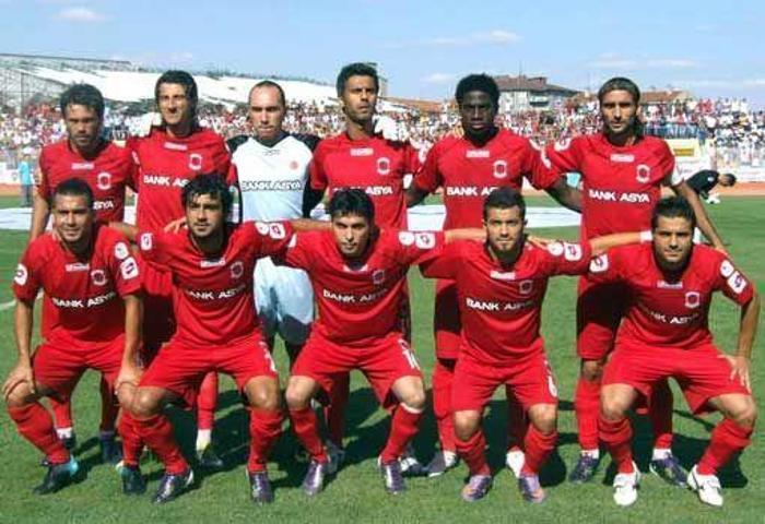 İLK YARININ TAKIMI