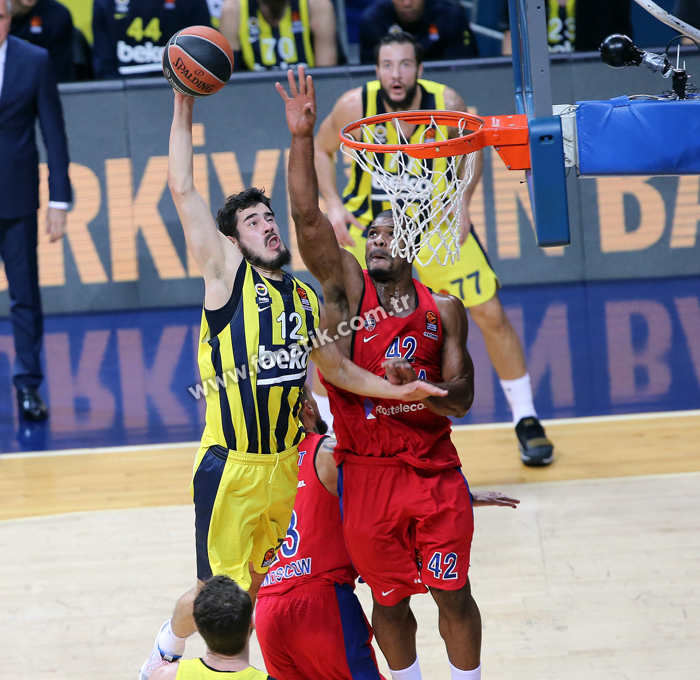 Fenerbahçe Beko - CSKA Moskova maçından kareler
