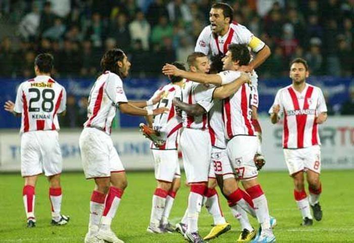 EN AZ GOL YİYEN TAKIM