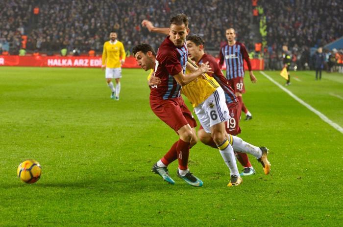 Fanatik yazarlarının Trabzonspor - Fenerbahçe maçı yorumları