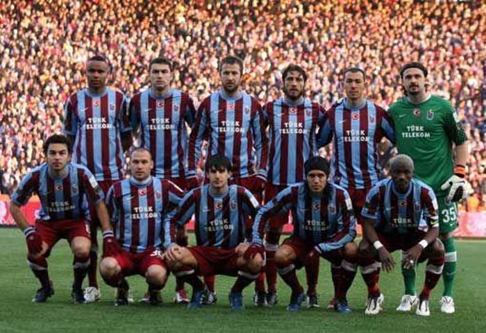 İLK YARININ TAKIMI