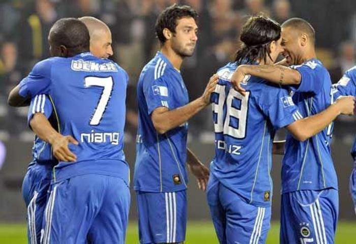 EN İYİ İÇ SAHA PERFORMANSI