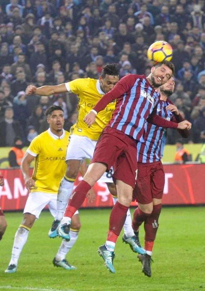 Fanatik yazarlarının Trabzonspor - Fenerbahçe maçı yorumları