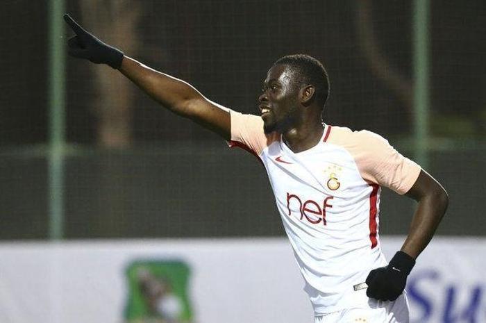 Galatasarayda flaş gerçek ortaya çıktı Ndiaye için Osmanlıspora 12 milyon Euro ödenmiş