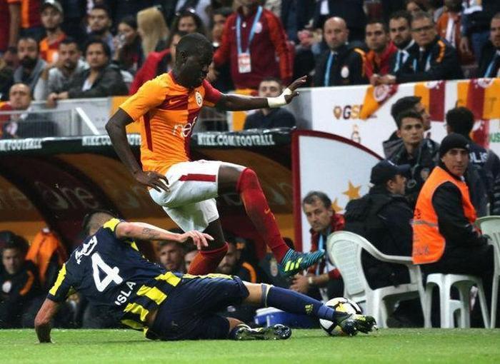 Galatasarayda flaş gerçek ortaya çıktı Ndiaye için Osmanlıspora 12 milyon Euro ödenmiş