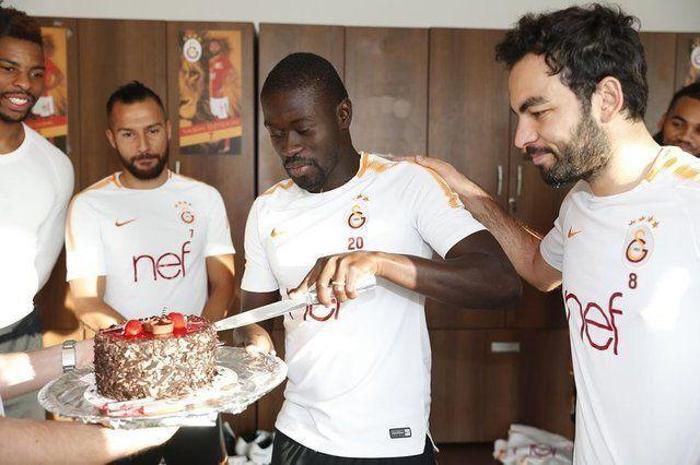 Galatasarayda flaş gerçek ortaya çıktı Ndiaye için Osmanlıspora 12 milyon Euro ödenmiş
