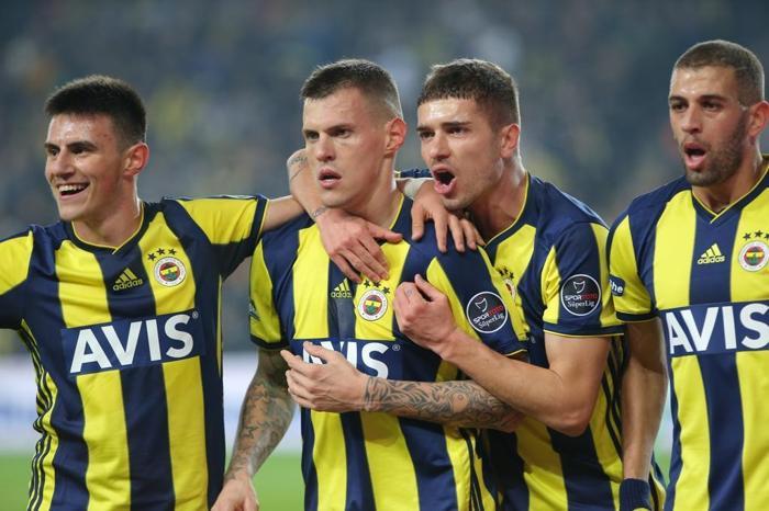 Fenerbahçede Roman Neustadter ve Martin Skrtel tepki topluyor