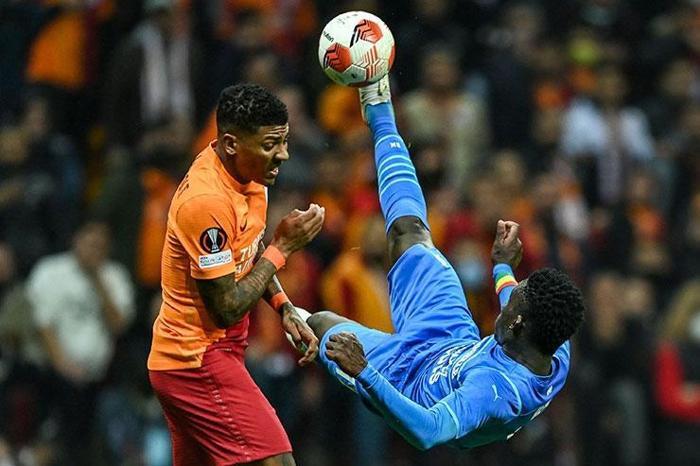 Galatasarayın Altay maçı 11i belli oldu (Muhtemel)
