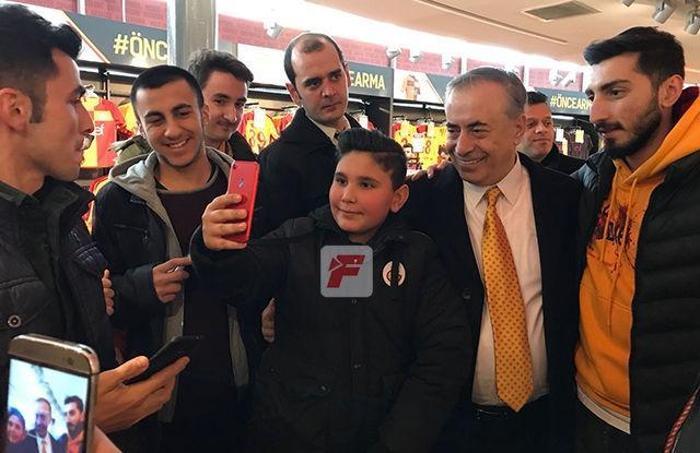 Galatasarayda Yellow Friday çılgınlığı