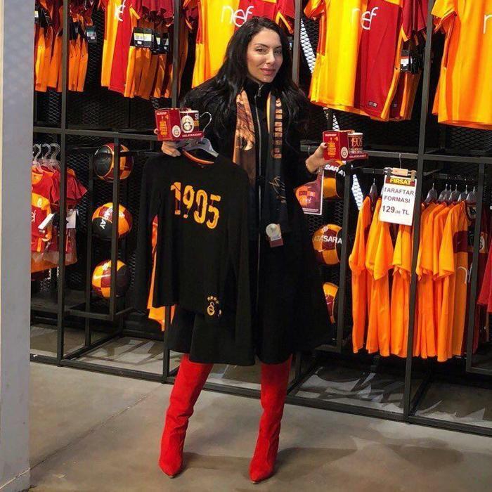 Galatasarayda Yellow Friday çılgınlığı