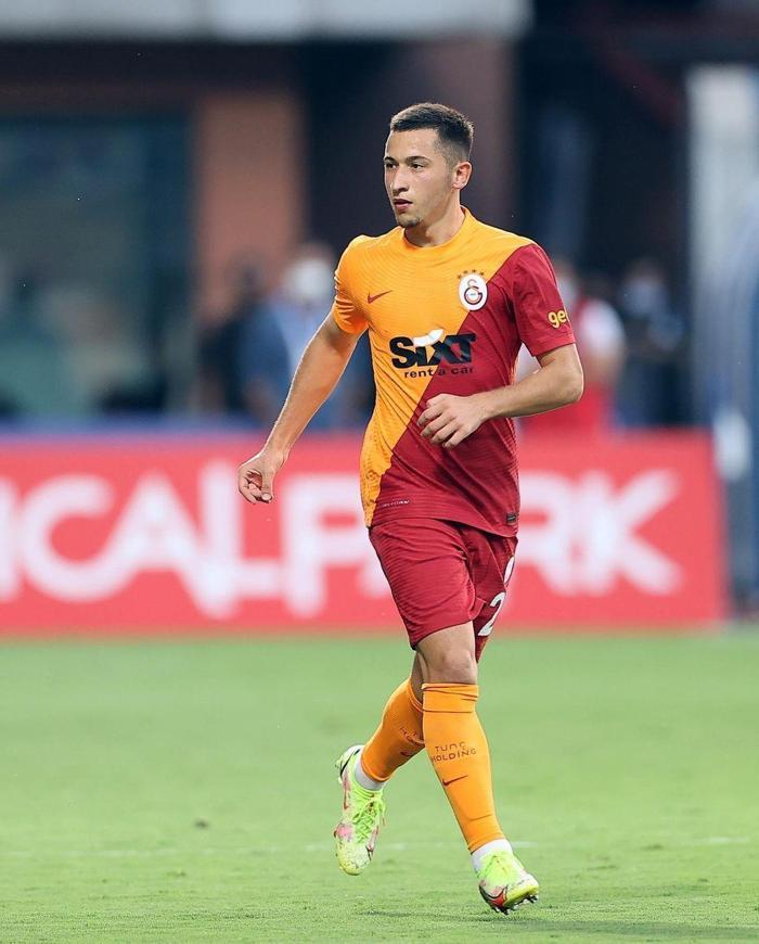 Transfermarktta En çok tıklanan 10 futbolcu profili Türkiyeden 4 isim var...
