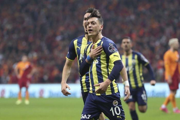 Transfermarktta En çok tıklanan 10 futbolcu profili Türkiyeden 4 isim var...