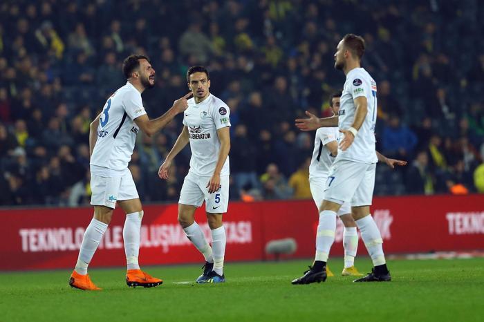 Fanatik yazarlarının Fenerbahçe BB Erzurumspor maçı yorumları
