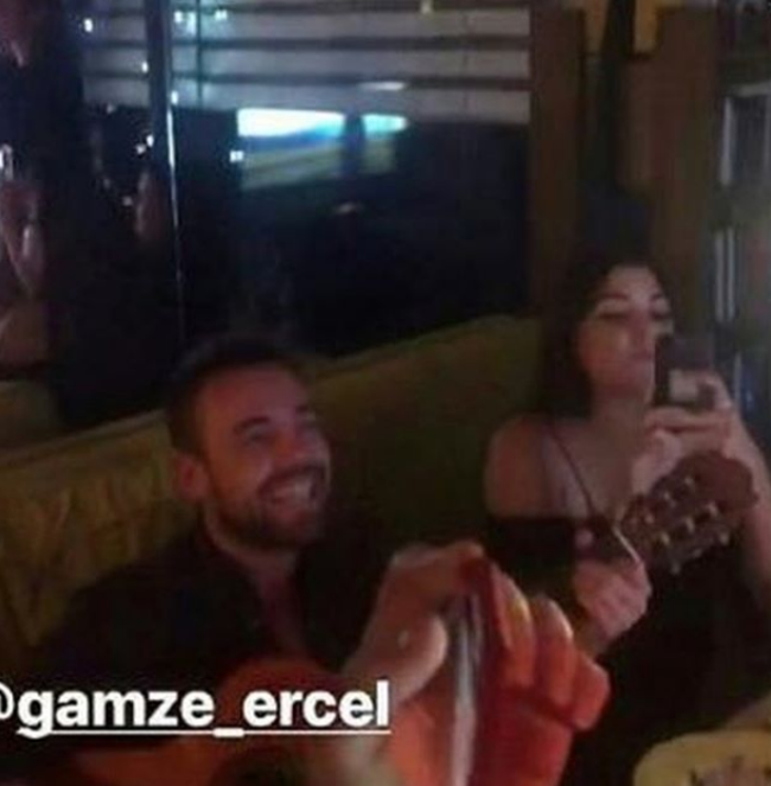 Hande Erçelin yüzüne ne oldu