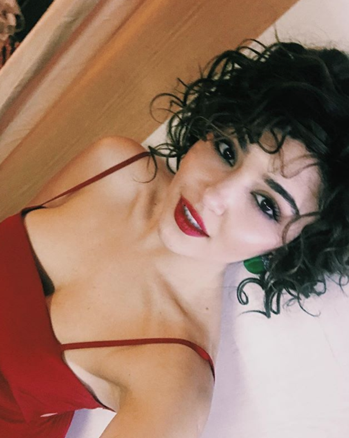 Hande Erçelin yüzüne ne oldu
