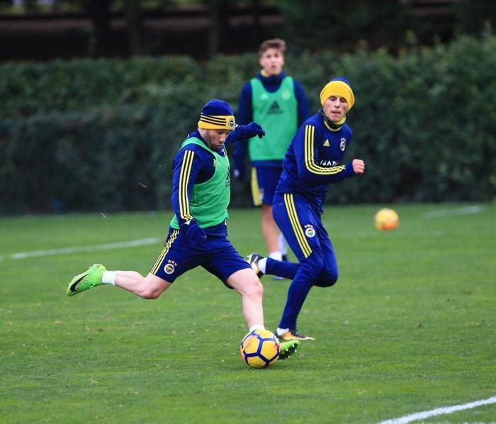 Fenerbahçe idmanında 6 önemli eksik