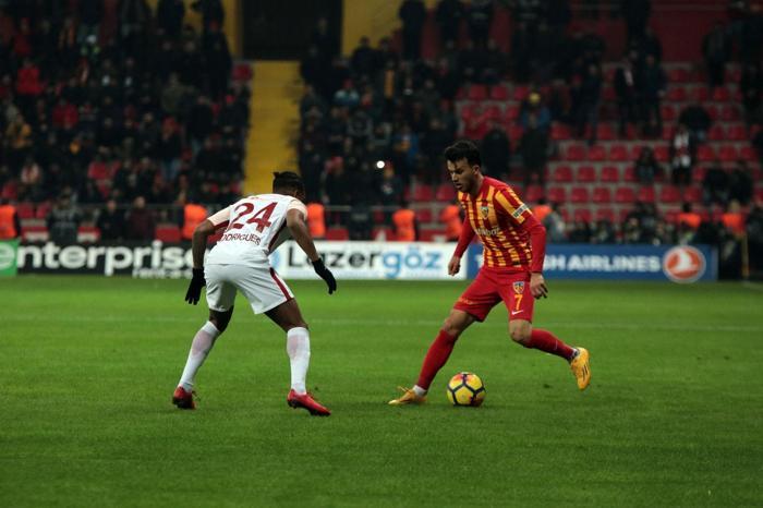 Rodrigues fişi çekti (Metin Karabaş)