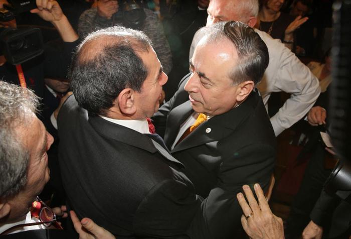 Hıncal Uluç: Aptalca