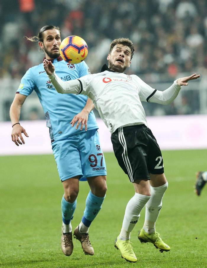 Gecenin sorusu (Cem Dizdar)