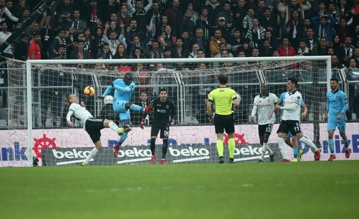 Fanatik yazarlarının Beşiktaş - Trabzonspor maçı yorumları